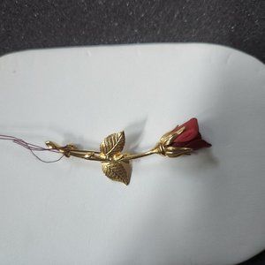 Vintage "Boutique" signed rose pin